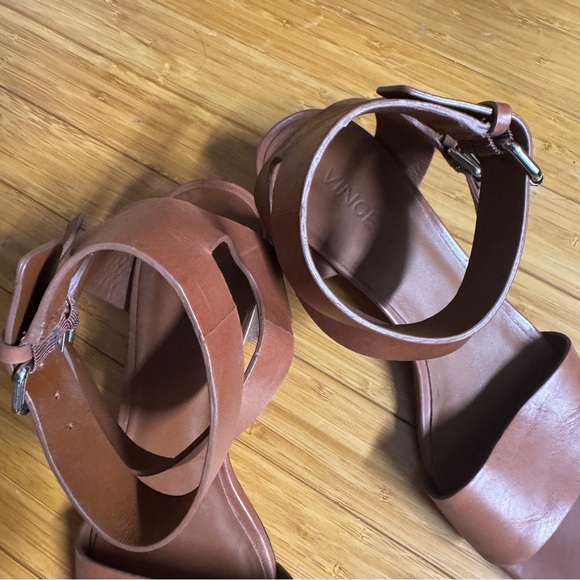 Vince Ria brown leather ankle doble strap size 9 sandals pumps - Picture 2 of 9